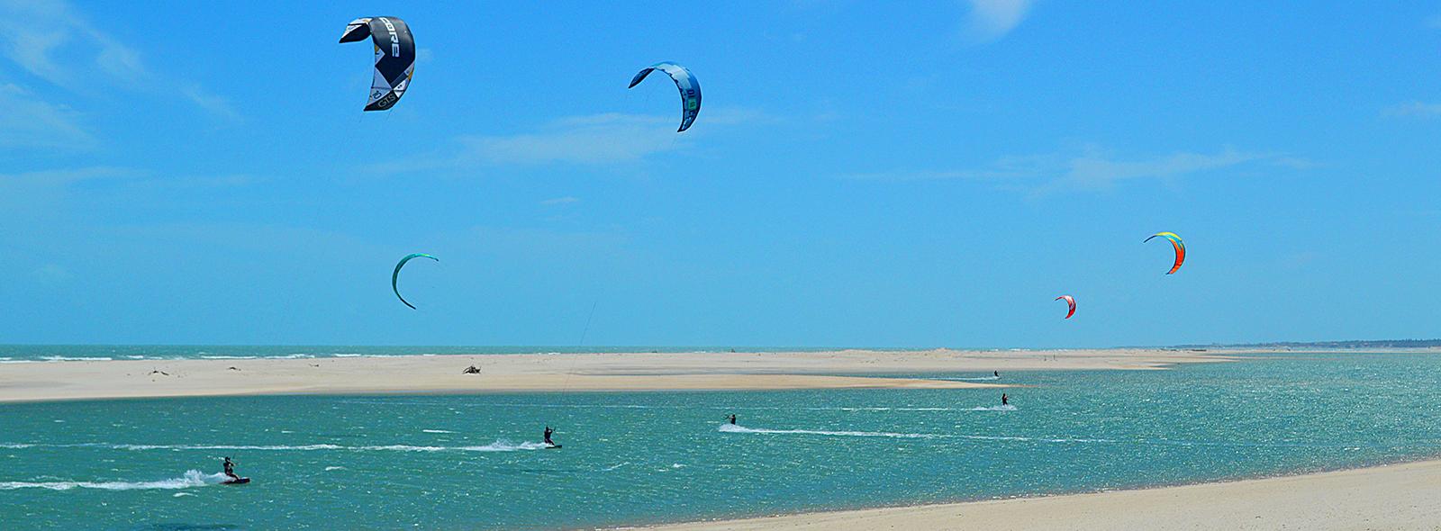 Bienvenue sur le spot de kitesurf de Parajuru au Brésil pour votre prochain séjour