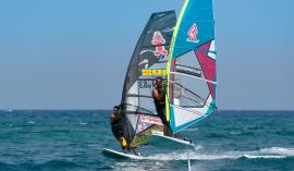 Partez-rider-en windsurf sur-Lanzarote-14