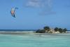 Kitesurf aux îles grenadines en catamaran dans les Antilles