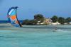 Kitesurf aux îles grenadines en catamaran dans les Antilles 