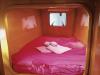 Couchage sur le Catamaran Wind-Aventure Saint Barth, à Saint Martin, sur les spots de Galion Beach et Orient Bay
