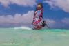 nicolas akgazciyan ridant en windsurf à bonaire