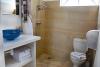 salle de bain au sorobon beach resort à bonaire 