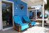 terrasse d'un chalet du sorobon beach resort