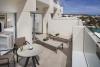 Terrasse junior suite hôtel Melia Salinas à Lanzarote aux Canaries