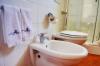 Salle de bain d'un appartement deux chambres au Porto Antiguo à Sal au Cap Vert