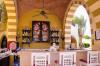 Pool bar de l’hôtel Dawar, El Gouna en Egypte