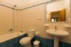Salle de bain du studio 2 de l’hôtel Old Sophia, Karpathos en Grèce