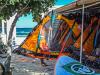Partez faire du windsurf en Grèce, à Naxos, sur le spot de Saint Georges, au centre Flisvos surf center 2