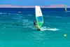 Navigation windsurf devant le Gone Surfing Center à Palekastro en Crète