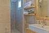 Salle de bain d'un studio au Kalimera à Karpathos en Grèce