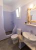Salle de bain des chambres de l'hotel Olga sur le spot de Naxos Saint Georges en Grèce