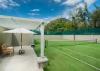 terrain de tennis de l'hotel saint regis a l'ile maurice