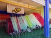 Espace de stockage des voiles et des flotteurs dans le centre Freak Windsurf à Dakhla lagune au Maroc