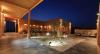 Ambiance nocturne du restaurant de l'ecolodge la Tour d'Eole sur le spot de Dakhla Turtle Bay au Maroc
