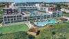 Vue aerienne de hotel iberostar selection sur le spot de Lagos au Portugal