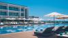 Espace transat de hotel iberostar selection sur le spot de Lagos au Portugal