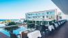 Terrasse exterieures et restaurant de hotel iberostar selection sur le spot de Lagos au Portugal