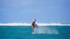 Trick en kitesurf sur le spot bump and jump de Anse la raie a Rodrigues