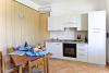 Espace cuisine dans appartement Resort Santa Maria en Sicile sur le spot kitesurf de Lo Stagnone