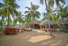 Vue extérieure de l'hotel Kitesurfing lanka sur le spot de Kalpitiya au Sri Lanka
