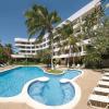 Piscine 2 de hotel California sur le spot kitesurf et windsurf de El Yaque au Venezuela