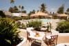 Terrasse des bungalows de l'hôtel Dhow Inn