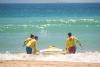 Mettre le SUP à l'eau à 4 ION CLUB Valdequeros à Tarifa en Espagne