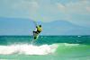 Saut kitesurf ION CLUB Valdequeros à Tarifa en Espagne