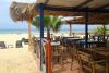 Restaurant en bord de plage de la résidence leme Bedje sur l'île de sal au Cap vert 