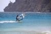 Rider en windsurf au Cap Vert sur le spot de soa vicente sao pedro au centre siroko10