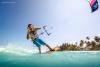 Apprenez et progressez en kitesurf avec nos coachs Nicolas Feraud et Pinar sur le spot de zanzibar 17