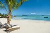 Plage du zilwa attitude sur le spot de kitesurf à l'ile maurice de Anse la raie