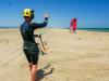 Apprendre le kitesurf sur la plage du centre du pôle nautique de gruissan en france