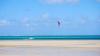Kitesurfeur en navigation sur le spot de Anse Mourouk à Rodrigues