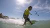 Navigation en kitesurf dans la baie de Cabarete sur le spot en République Dominicaine